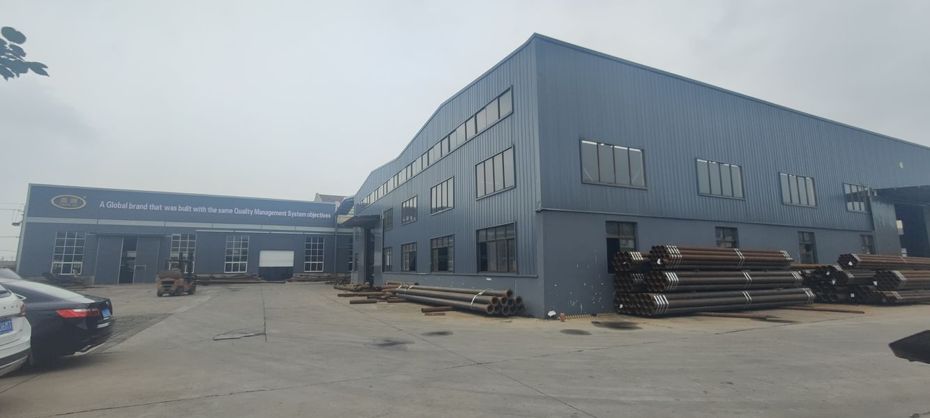 La CINA Changzhou Chenye Warp Knitting Machinery Co., Ltd. 