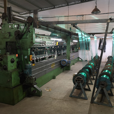 Macchina per l'ombrazione di reti di tipo nodo E14 Raschel Net Making Machine con supporto online