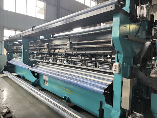 Efficiente macchina per la fabbricazione di reti di ombra per la protezione UV